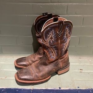 Ariat square toe men’s boots